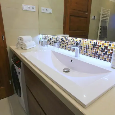 Paskal-Lux Apartments With Free Parking And Ac Budapest Exterior photo